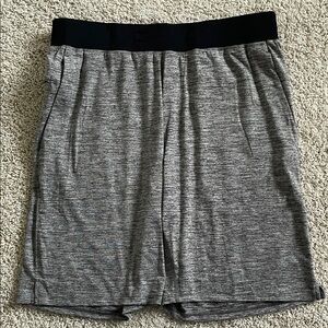 Men’s Born Primitive 9” Versatile Short
